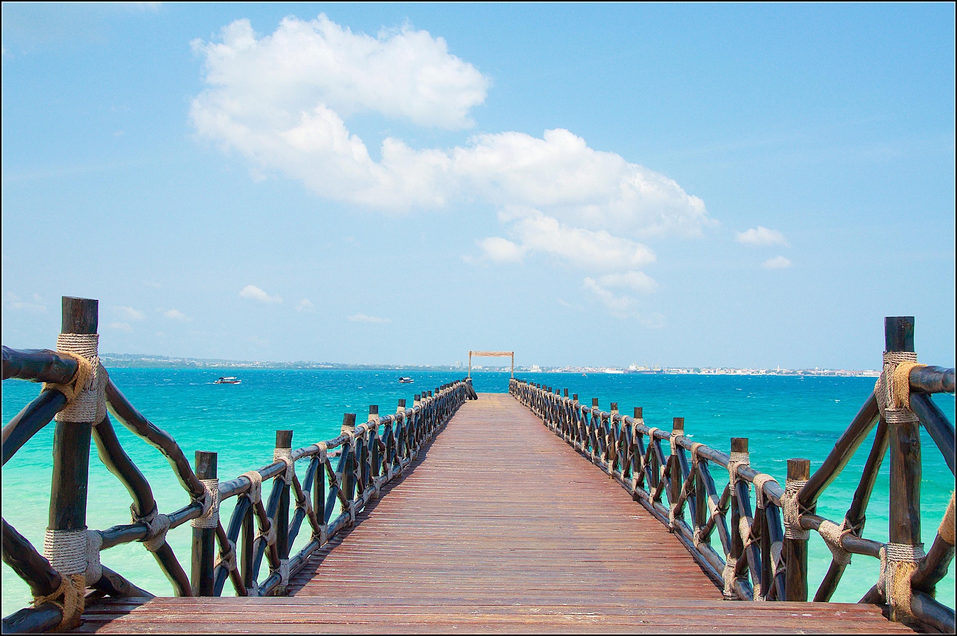 4 Days Zanzibar Beach, Culture & Marine Adventure